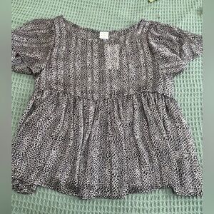 NWT Sheer baby doll blouse, L